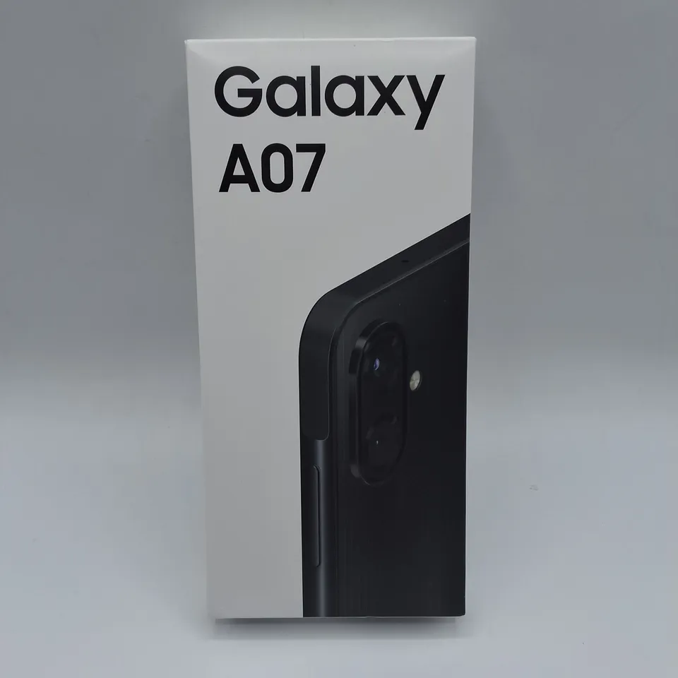 BOXED SAMSUNG GALAXY A07 4/64GB IN BLACK - SM-A075F