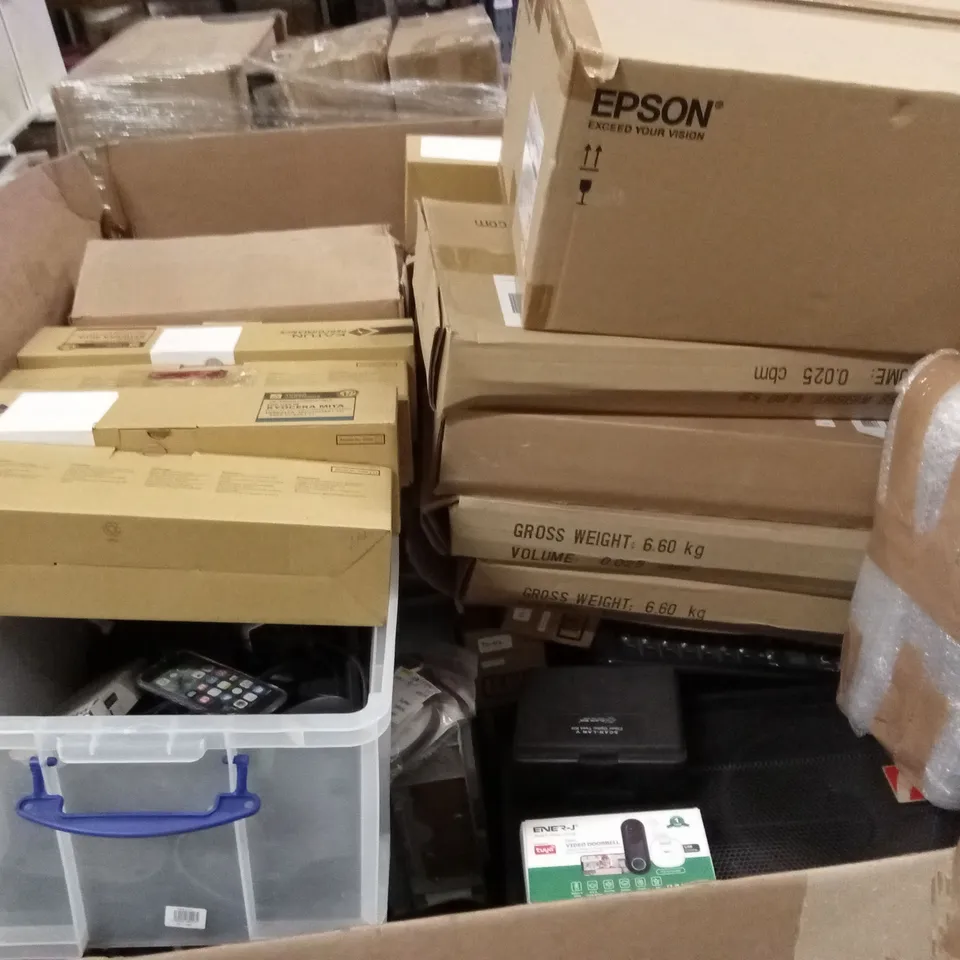 PALLET TO CONTAIN A LARGE ASSORTMENT OF TECH PRODUCTS AND OFFICE ITEMS TO INCLUDE; SPEAKERS, AUDIO EQUIPMENT, VIDEO DOORBELL, INK CARTRIDGES ETC