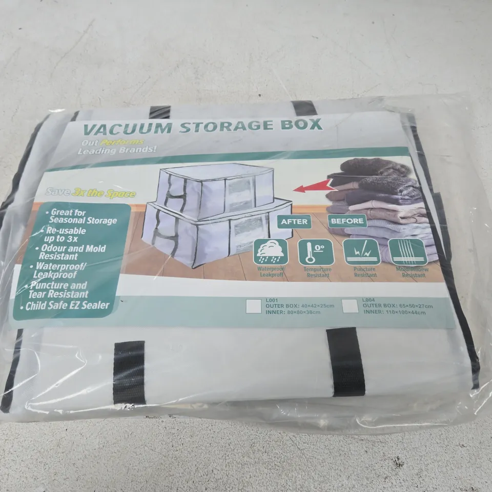 LARGE BOX OF APPROX 7 VACUUM STORAGE BOX – PACKAGED FOLDABLE CLOTHES STORAGE WITH EZ SEALER