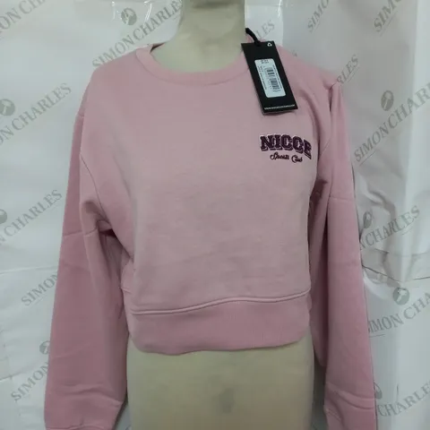 NICCE SPORTS CLUB LOGO CROP CREW NECK IN PINK SIZE S