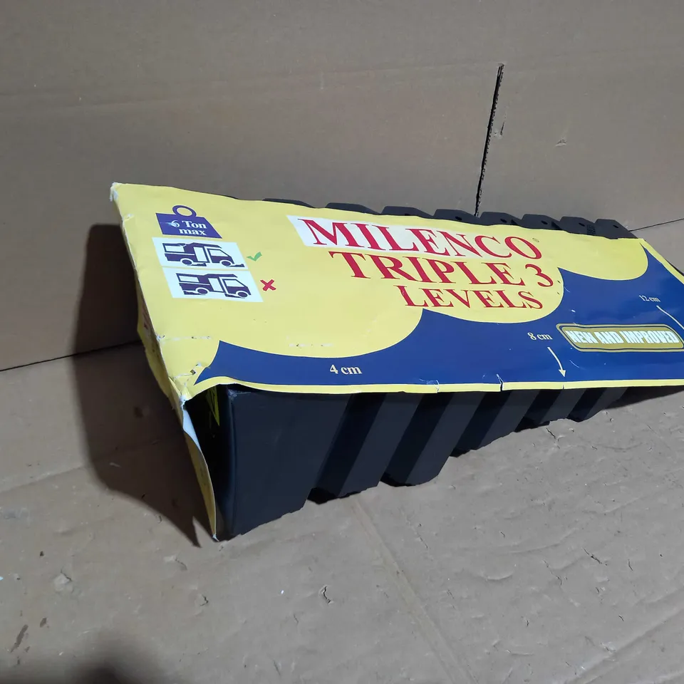 MILENCO TRIPLE 3 LEVELS