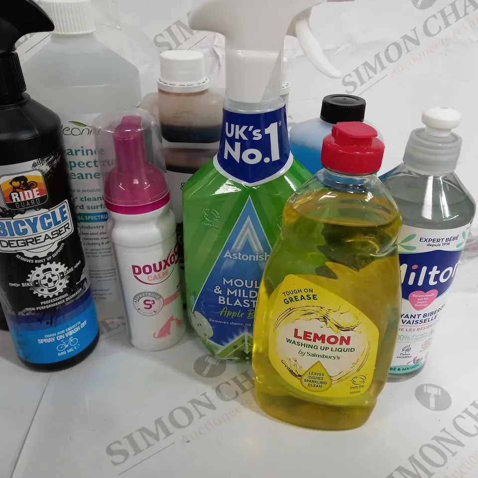 LOT OF ASSORTED CLEANING ITEMS TO INCLUDE - LEMON FRESH / ASTONISH MOULD BLASTER / MILTON BOTTLE CLEANER / COLLECTION ONLY 