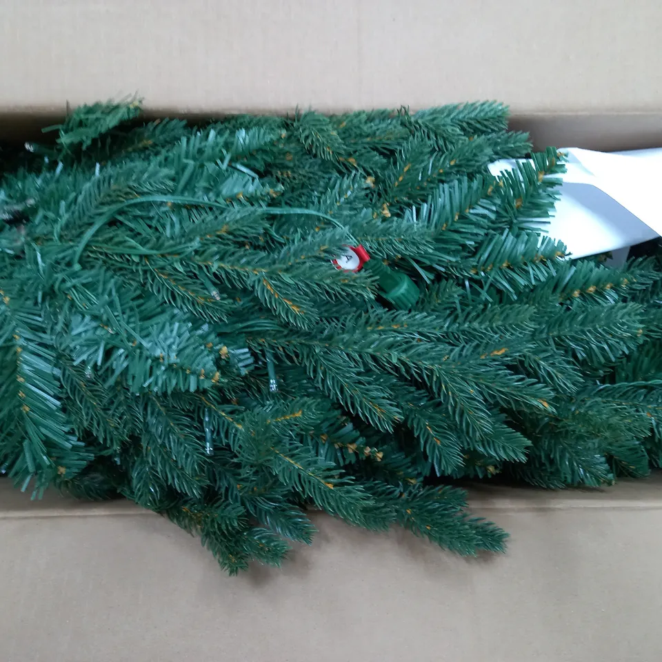 BOXED HOME REFLECTIONS PRE-LIT CHRISTMAS TREE - 5FT