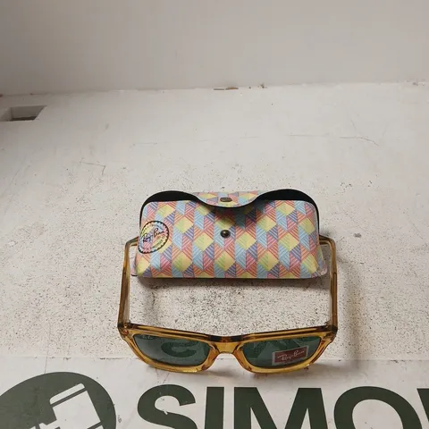 RAY-BAN SUNGLASSES WITH MULTICOLOURED PATTERNED CASE
