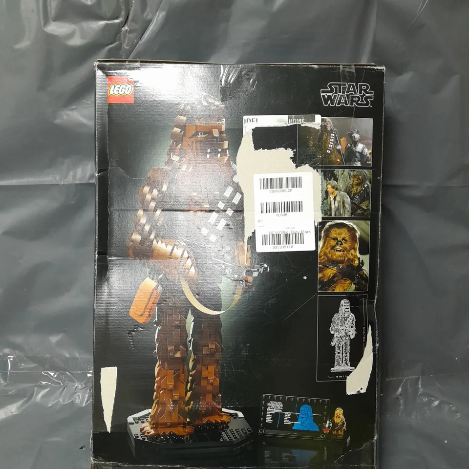 BOXED LEGO STAR WARS CHEWBACCA - 75371