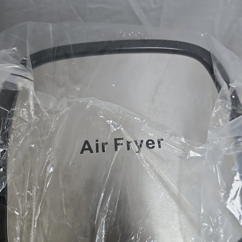 AIR FRYER – STAINLESS STEEL, WITH DIGITAL DISPLAY (PLASTIC-WRAPPED) BOXED