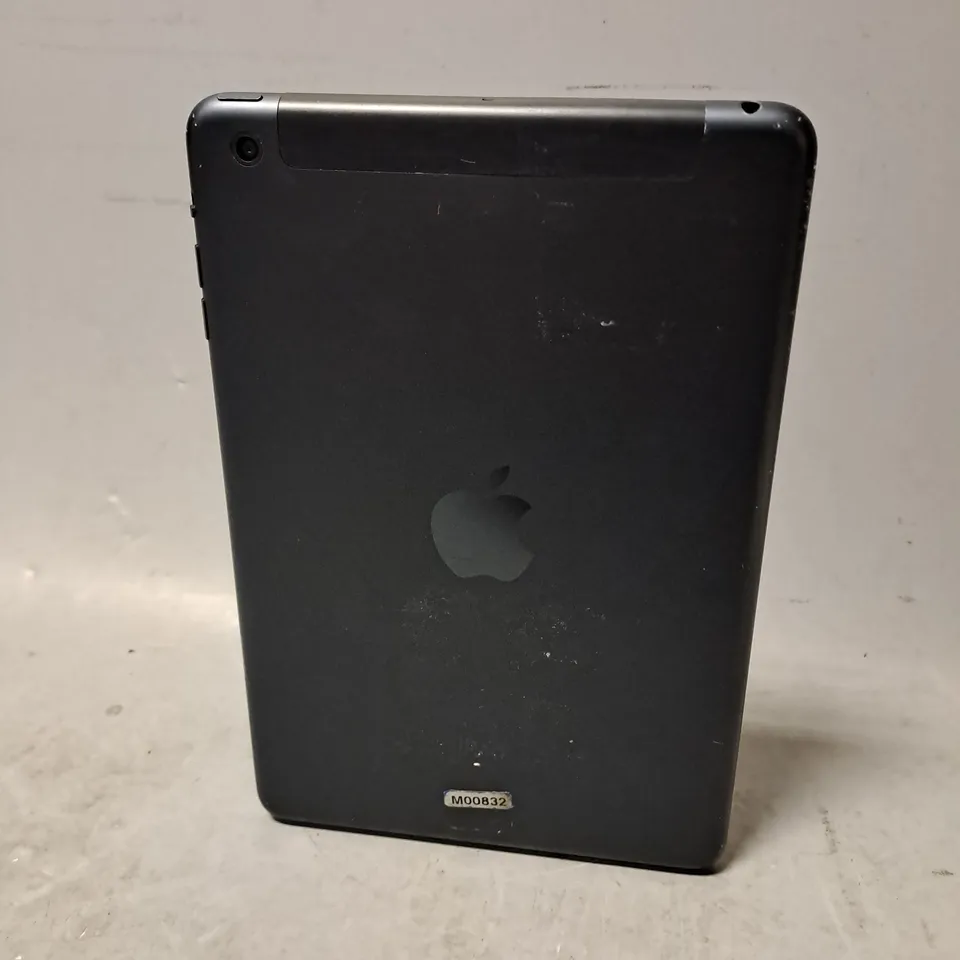 APPLE IPAD A1455