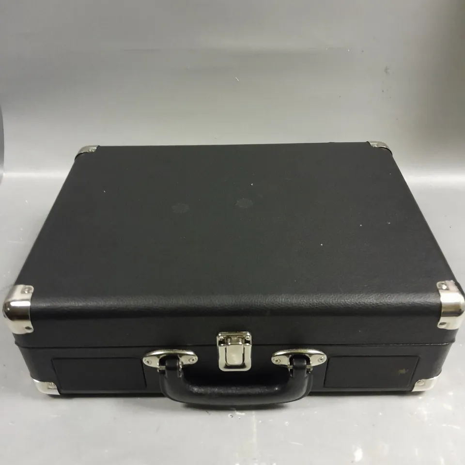 BUSH CLASSIC TURNTABLE IN BLACK 