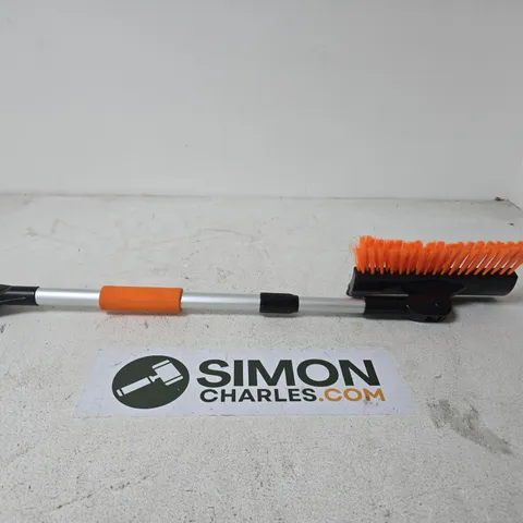 CAR WINDSHIELD SNOW BRUSH
