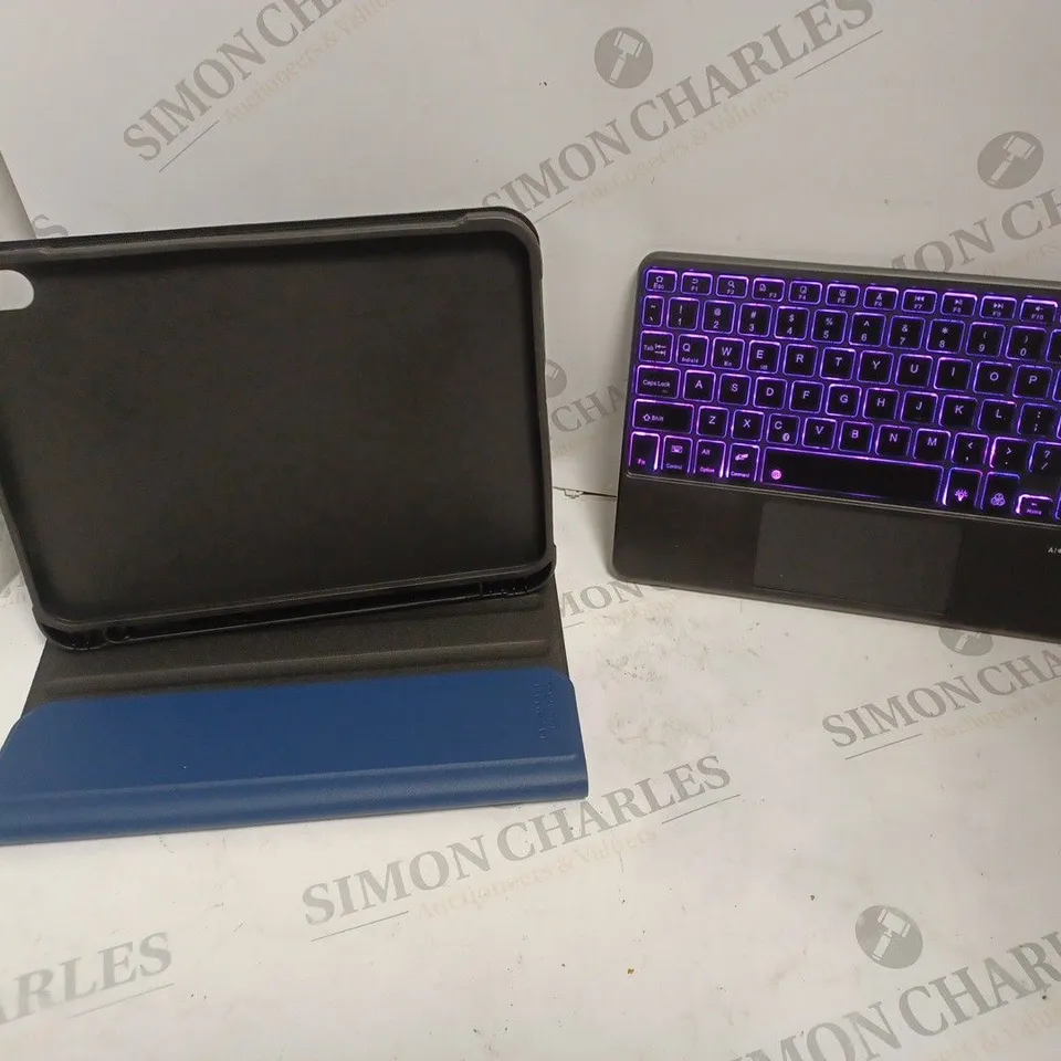LIGHT UP BLUTOOTH KEYBOARD WITH MOUSE PAD AND IPAD AIR CASE BLUE