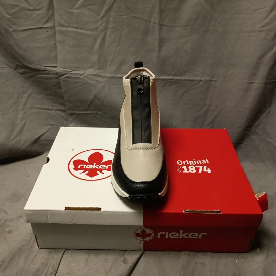 BOXED PAIR OF RIEKER WOMENS BOOTS, N6352-60, BEIGE LADIES ANKLE BOOT - SIZE 38