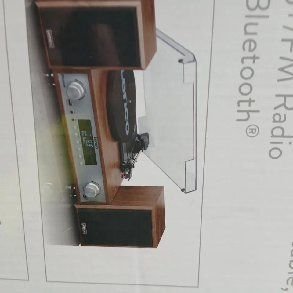 BOXED LENCO MC-160WD STEREO SYSTEM WITH TURNTABLE