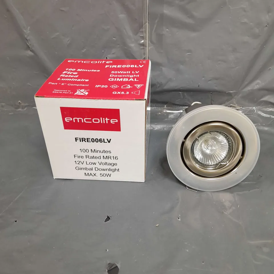 PALLET OF APPROX 300 EMCOLITE GIMBAL DOWNLIGHTS IN SILVER FIRE006LV - COLLECTION ONLY