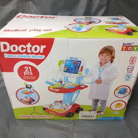 BOXED DEAO MEDICAL PLAY SET