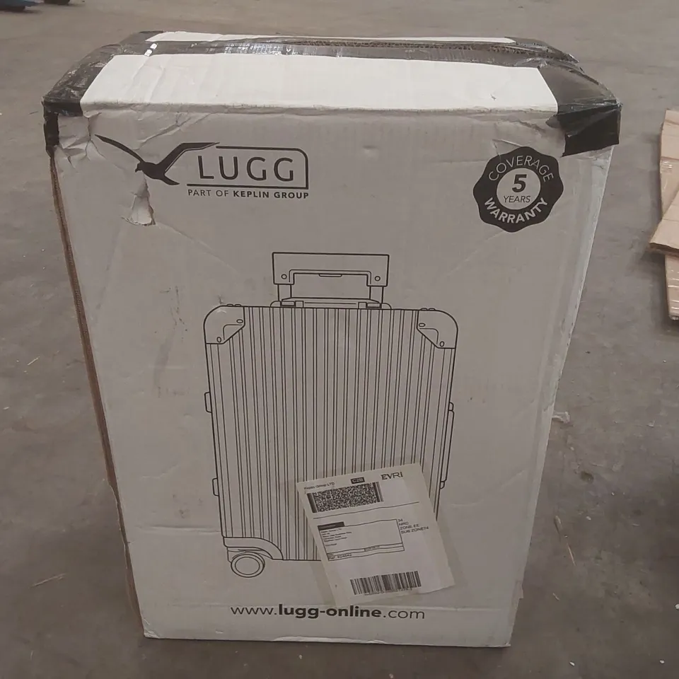 BOXED LUGG TRAVEL SUITCASE