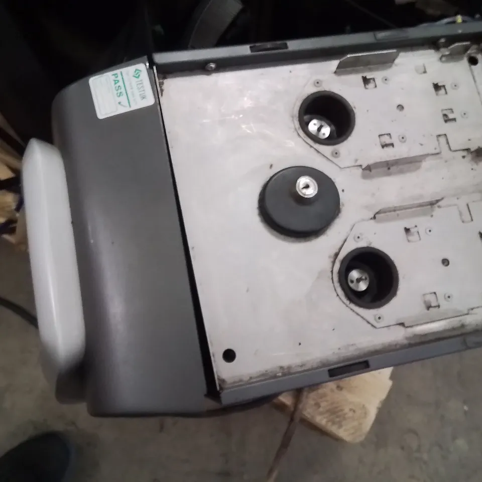 EGRO ONE TOP MILK BEAN TO CUP COFFEE MACHINE WITH KS7 FRIDGE