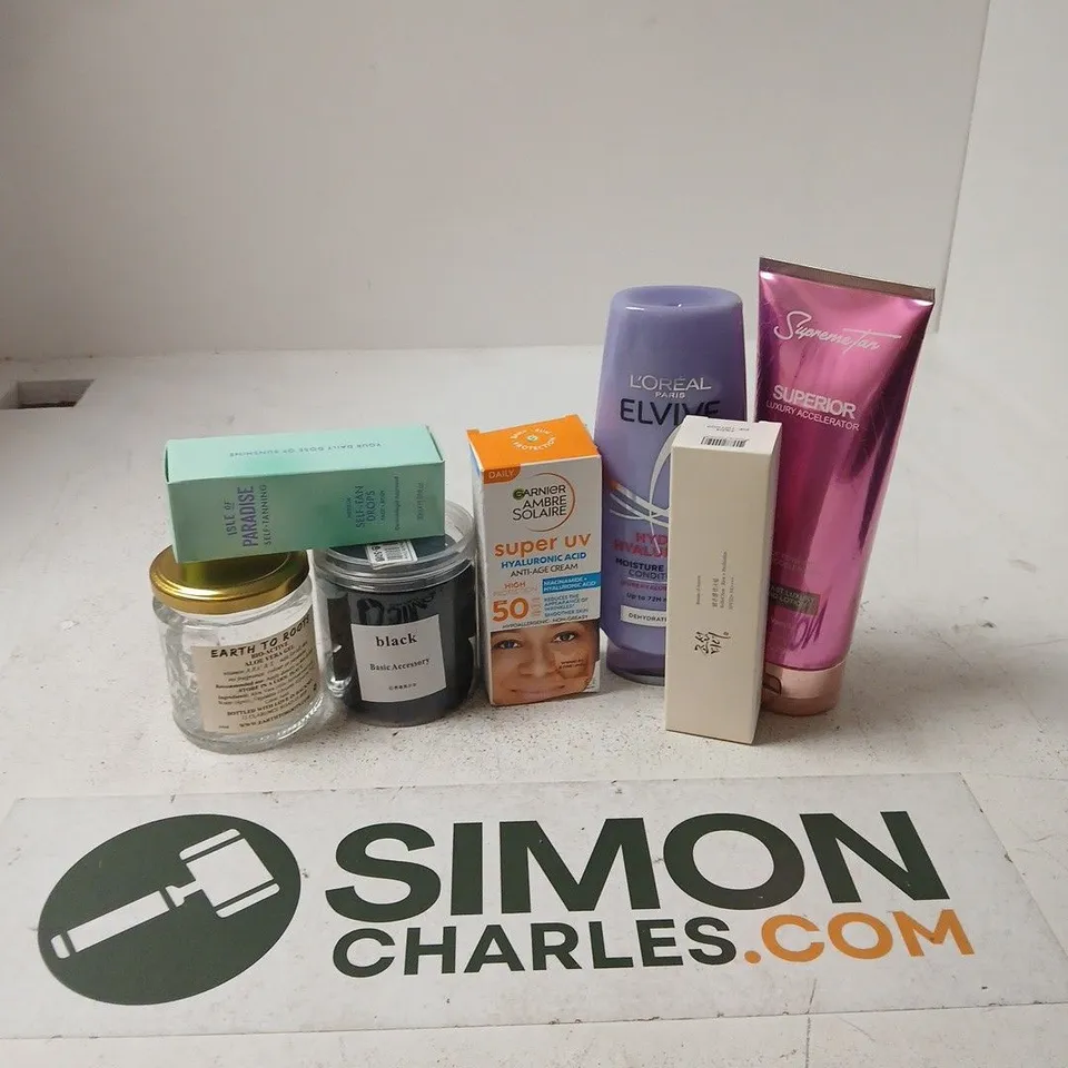 APPROXIMATELY 15 ASSORTED HEALTH & BEAUTY PRODUCTS TO INCLUDE LOREAL ELVIVE MOISTURE LOCKING CONDITIONER, GARNIER ANTI-AGE CREAM, BEAUTY JOSEON PROBIOTICS, ETC - COLLECTION ONLY