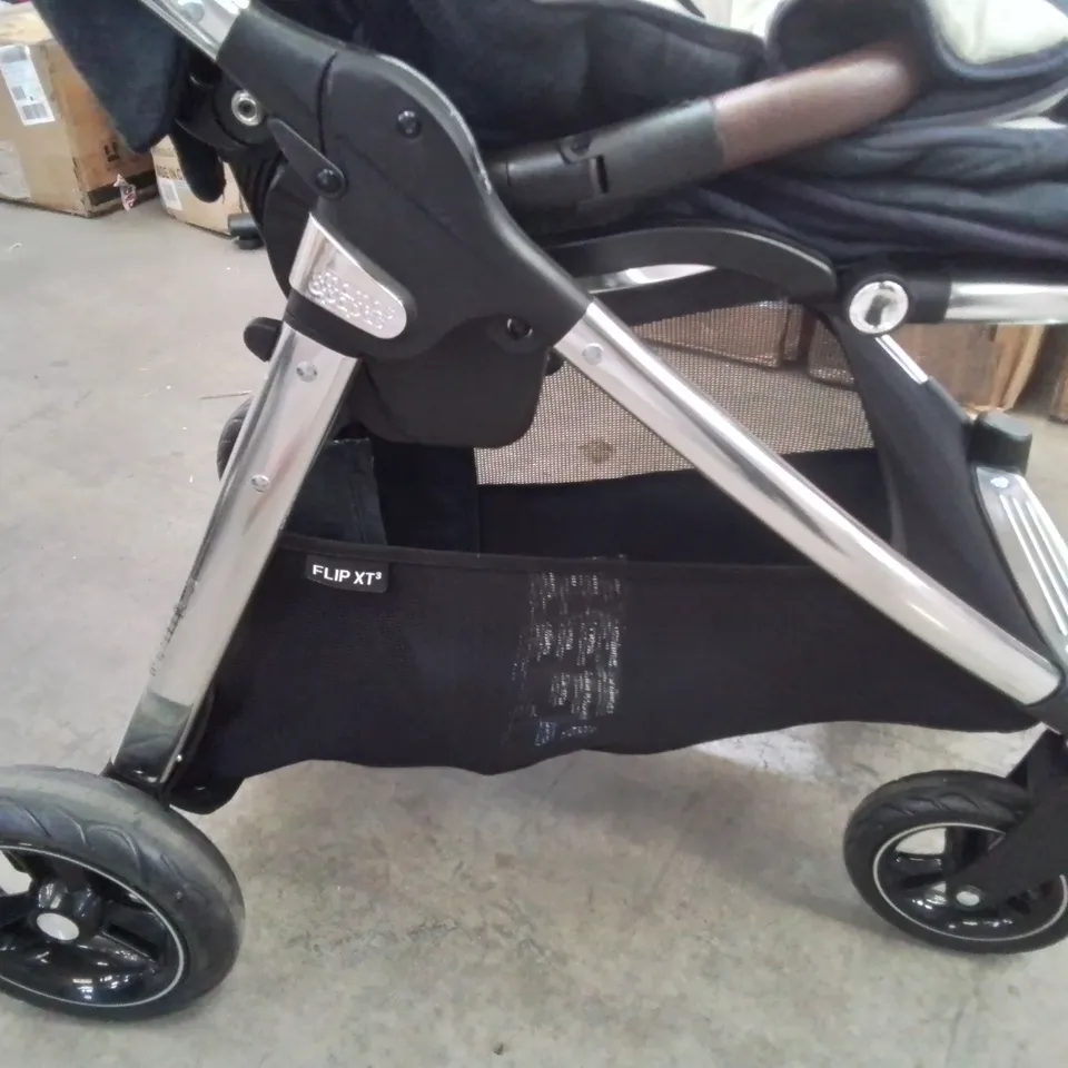 UNBOXED MAMAS AND PAPAS FLIP XT3 PRAM