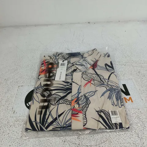BENCH CHALK XL VARELA SHIRT BAGGED TAGGED
