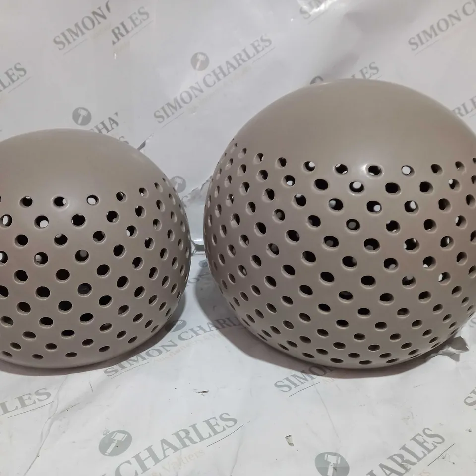 K BY KELLY HOPPEN SET OF 2 INDOOR OUTDOOR ORBS 25CM AND 30CM - TAUPE