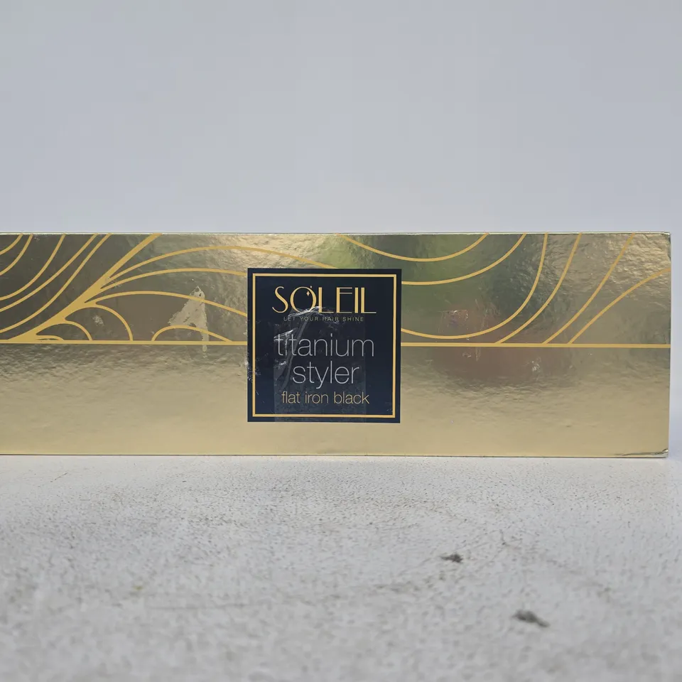 SOLEIL TITANIUM STYLER FLAT IRON – BLACK (BOXED)