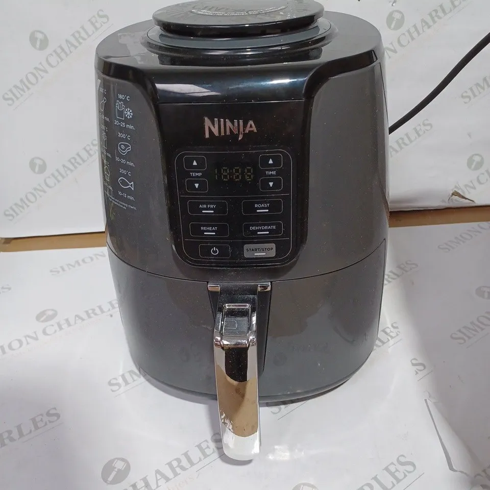 BOXED NINJA AIR FRYER 3.8L AF100UK