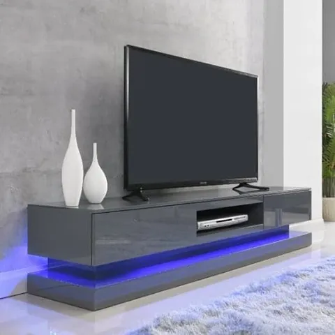 BOXED STEP LIGHT GREY HIGH GLOSS TV CABINET WITH MULTI LED LIGHTS (1 BOX)