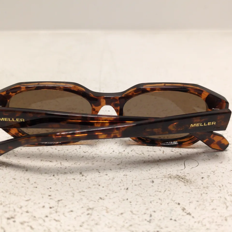 MELLER SUNGLASSES – TORTOISESHELL FRAME