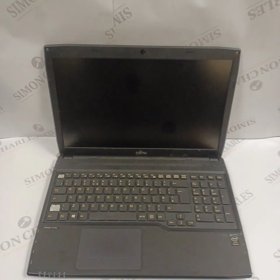 FUJITSU LIFEBOOK A544 LAPTOP 