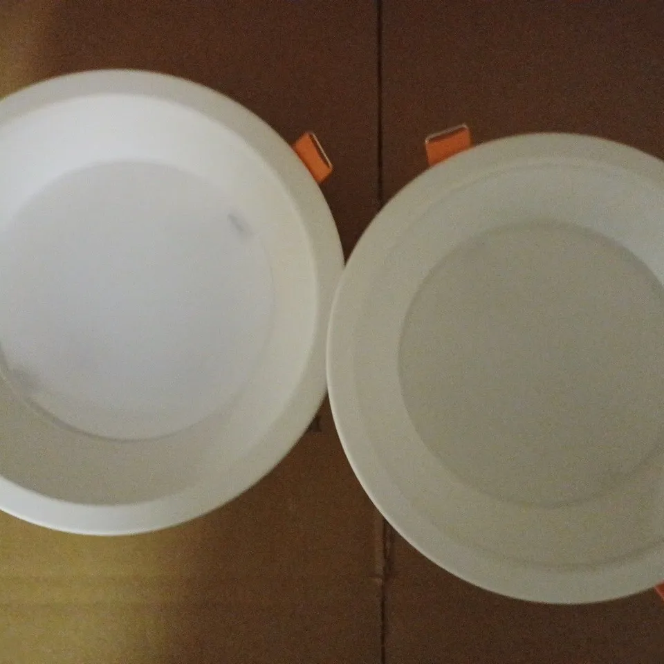 LOT OF 2 BRAND NEW 165MM ROUND LED 16W DOWNLIGHT 3K