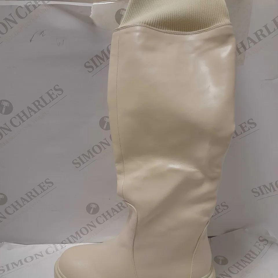EGO FAUX LEATHER STITCH DETAIL ELASTICATED BAND BOOTS, CREAM - SIZE 4