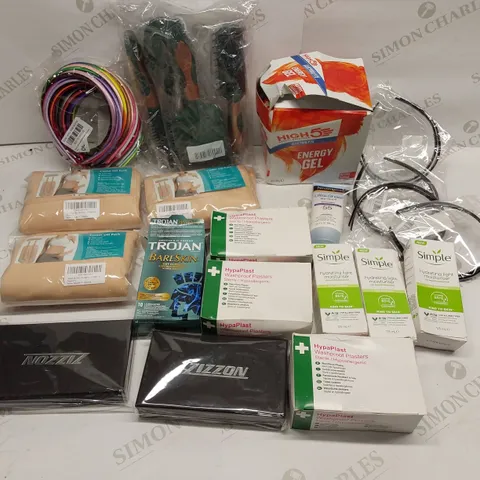 APPROXIMATELY 20 ASSORTED BRAND NEW HEALTHY AND BEAUTY ITEMS TO INCLUDE;
