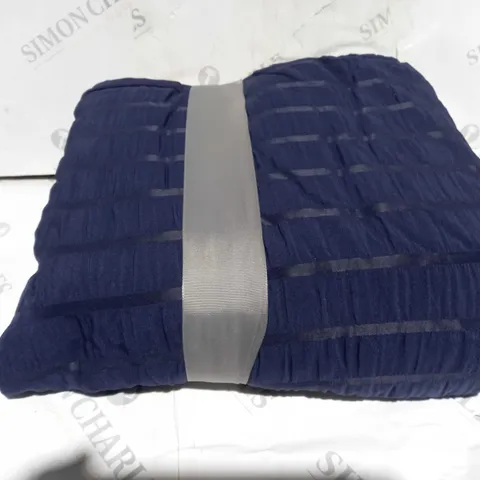 4 PIECE NAVY DOUBLE SIZE DUVET SET 