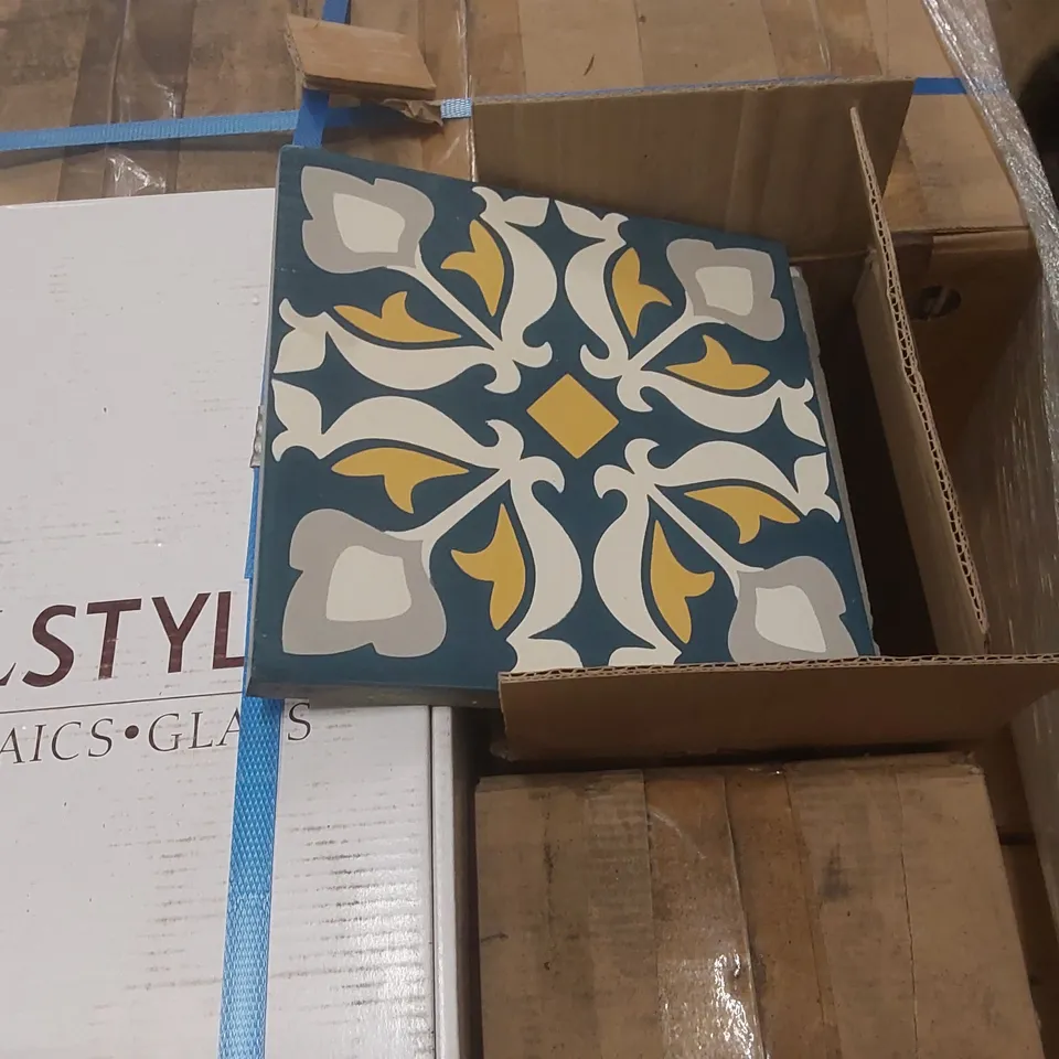 PALLET CONTAINING APPROXIMATELY 44X BOXES OF 9PCS MIXED ENCAUSTIC 20 X 20CM TILES, 6X BOXES OF 20PCS MOSAIC TILES