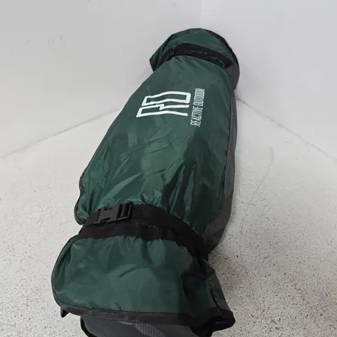 Reactive Outdoor camping tent in green roll bag