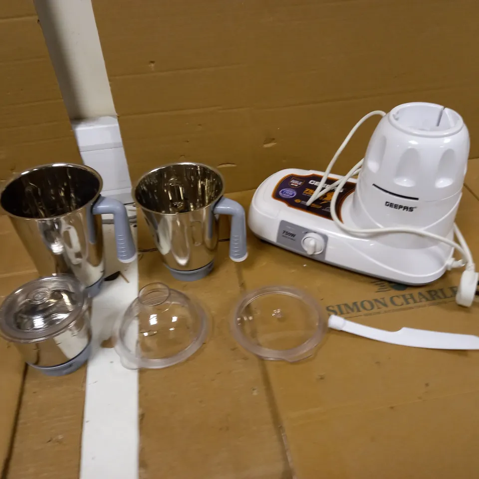 GEEPAS 750W 3-IN-1 MIXER GRINDER