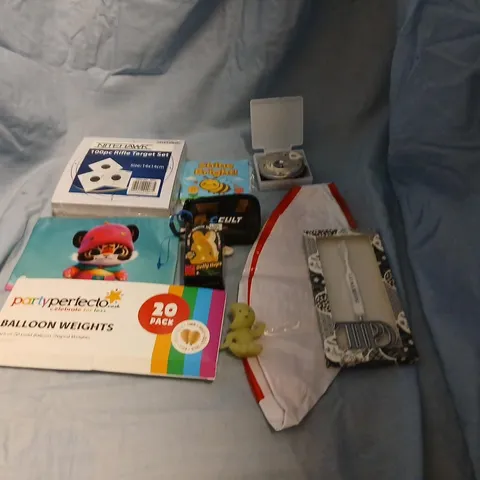 LARGE QUANTITY OF ASSORTED TOYS AND ACCESSORIES TO INCLUDE; THE TORTURED POETS DEPARTMENT LOGO ORNAMENT, BALLOON WEIGHTS, 100PC RIFLE TARGET SET, NEE DOH JELLY HOPS AND INFLATABLES