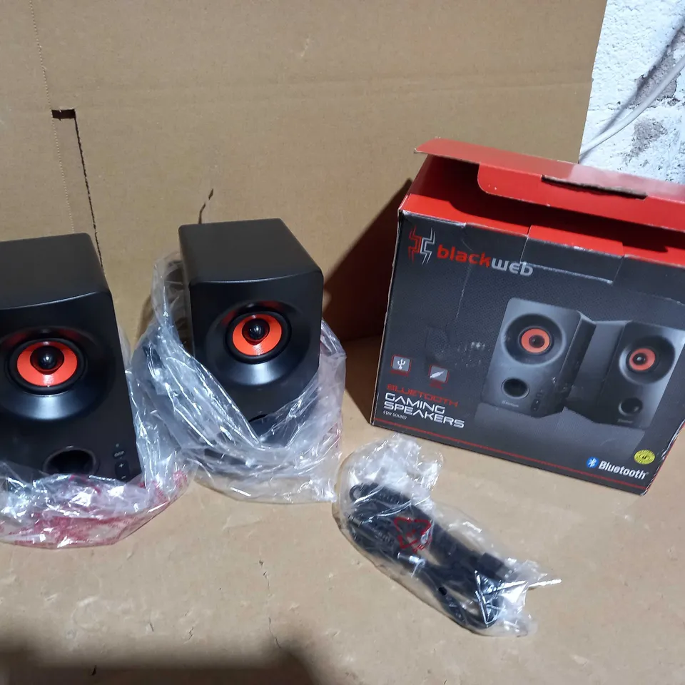 BOXED BLACKWEB GAMING SPEAKERS