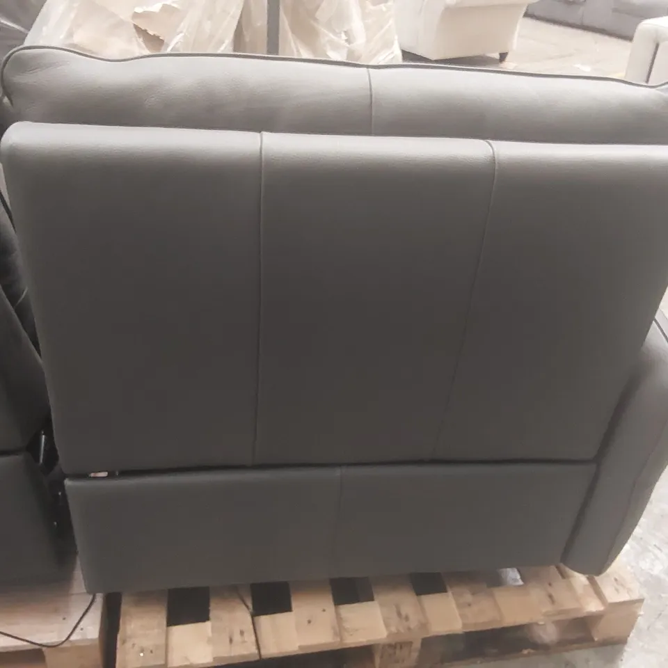 QUALITY DESIGNER ITALIAN MADE LEATHER UPHOLSTERED RIVA ELECTRIC 4-SEATER SOFA