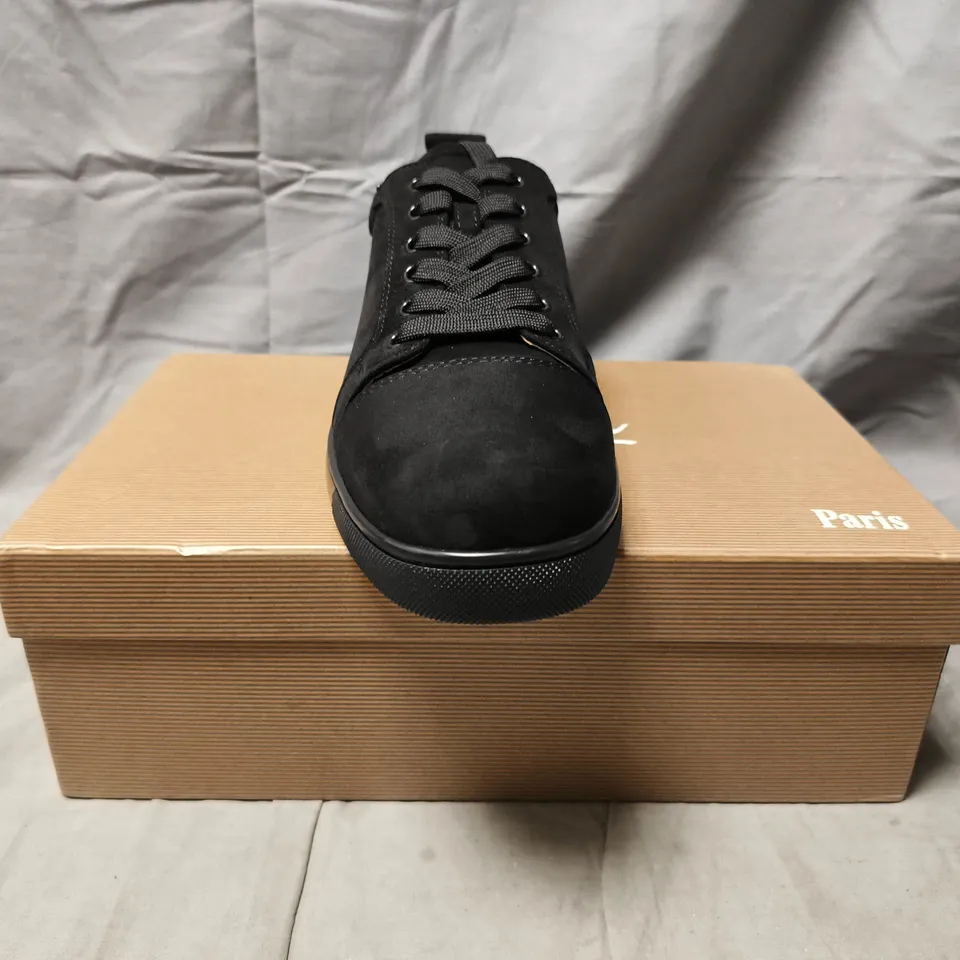 BOXED PAIR OF CHRISTIAN LOUBOUTIN LACE UP SHOES IN BLACK SIZE EU 44