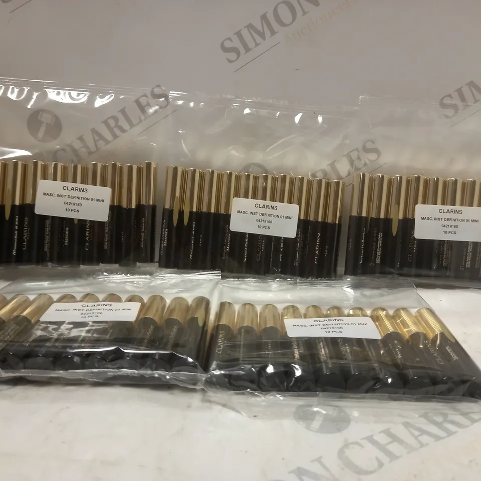 BOX OF APPROX 50 CLARINS PARIS INSTANT DEFINITION MASCARA 01 INTENSE BLACK