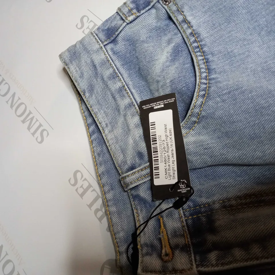PRETTYLITTLETHIING LIGHT WASHED DISTRESSED JEANS - SIZE 14