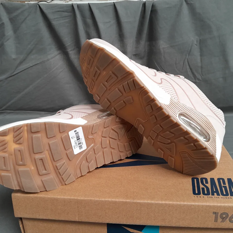 BOXED PAIR OF OSAGA TRAINERS SIZE EU37
