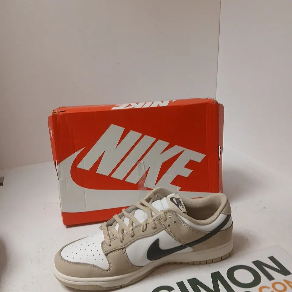 NIKE DUNK LOW – DESERT KHAKI / MEDIUM ASH, MEN'S SNEAKER (BOXED) - UK 11