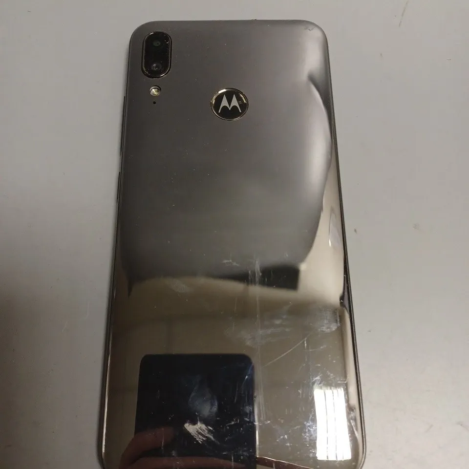 MOTOROLA MOTO E6 PLUS SMARTPHONE 