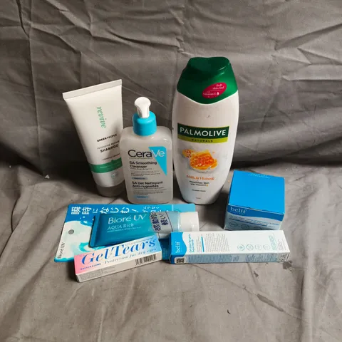 APPROXIMATEY 20 ASSORTED HEALTH AND BEAUTY PRODUCTS TO INCLUDE - PALMOLIVE SHOWER CREAM - BELIF THE TRUE CREAM - CERAVE SMOOTHING CLEANSER - ETC