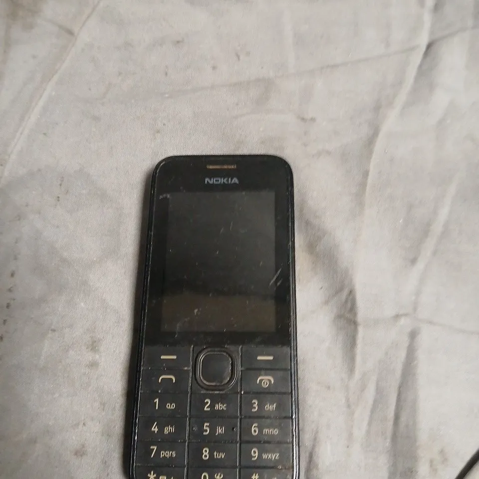 NOKIA  PHONE WITH KEYPAD – BLACK