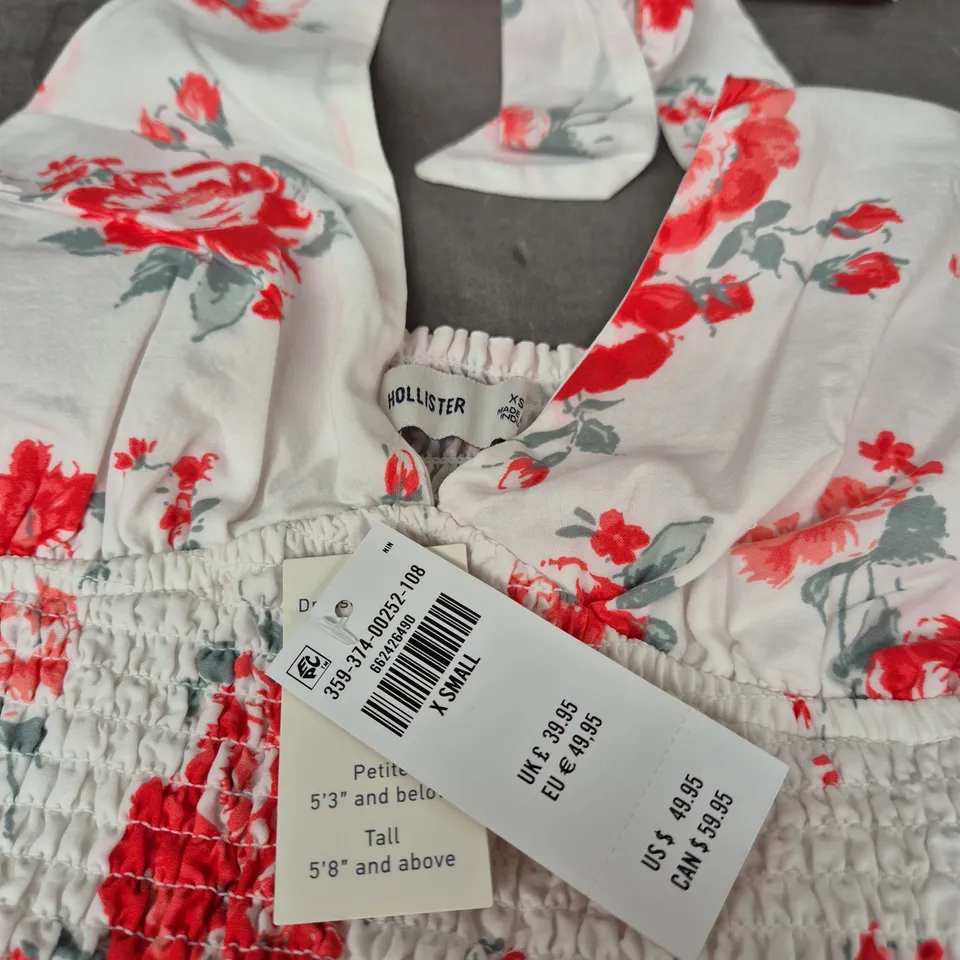 HOLLISTER FLORAL HALTERNECK DRESS – WHITE WITH RED FLOWERS – XS