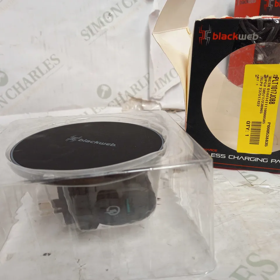 BLACKWEB WIRELESS CHARGING PAD