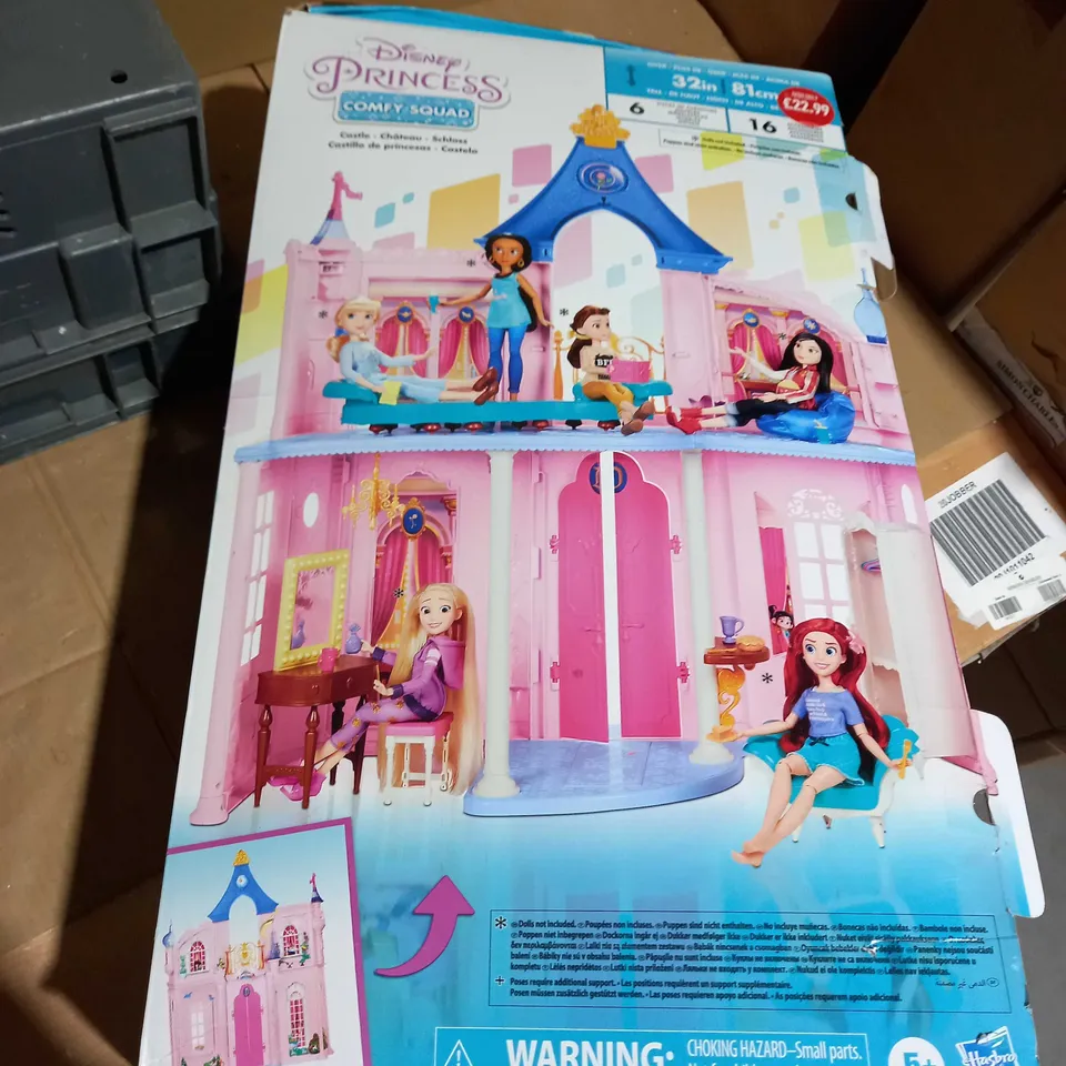 DISNEY PRINCESS COMFY SQUAD CASTLE DOLLS NOT INCLUDED 